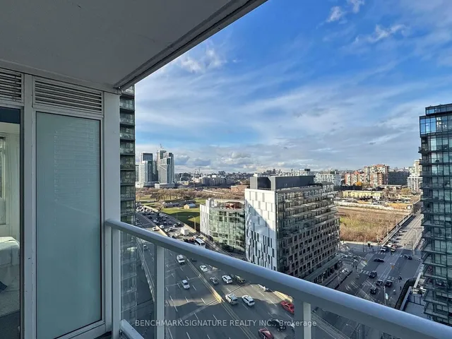 Additional image 20 of 19 Bathurst St Unit 2003