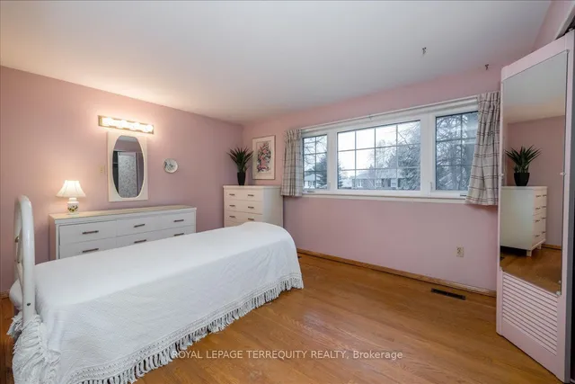 Additional image 17 of 78 Crossbow Cres