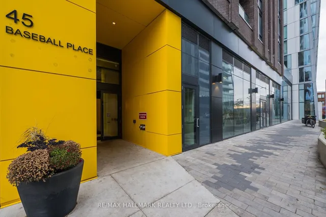 Additional image 2 of 45 Baseball Pl Unit 1102