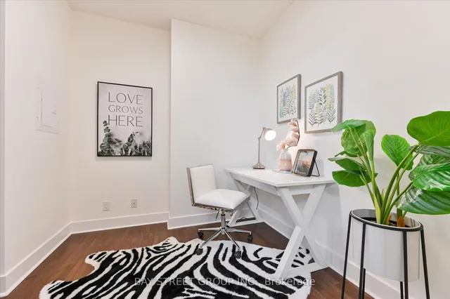 Additional image 12 of 26 Norton Ave Unit 1009