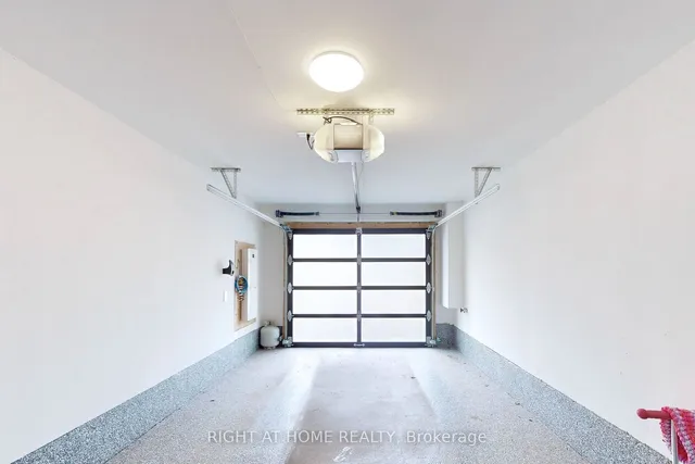 Additional image 33 of 152 Sheldon Ave