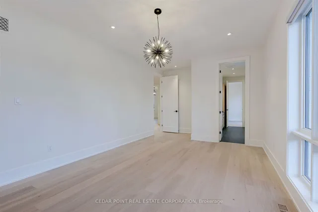 Additional image 25 of 15 Drury Lane