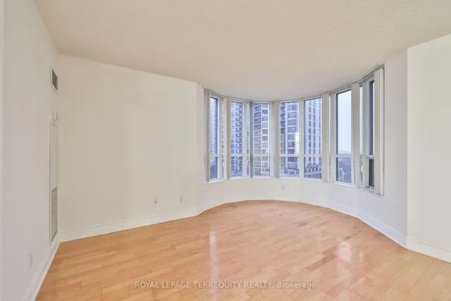 Additional image 12 of 5 Northtown Way Unit 706