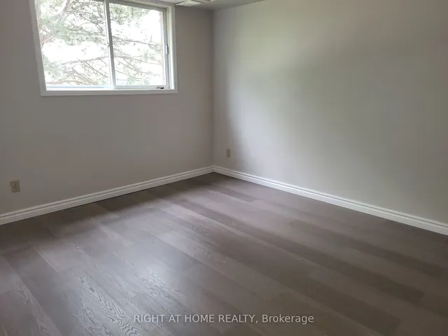 Additional image 14 of 3085 Kingsway Dr Unit 54