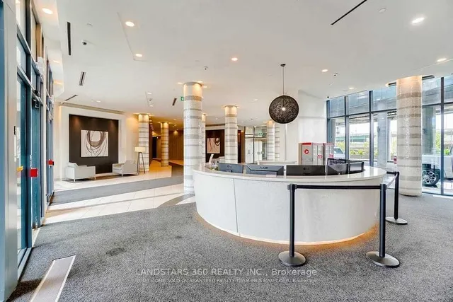 Additional image 18 of 49 East Liberty St Unit 2304