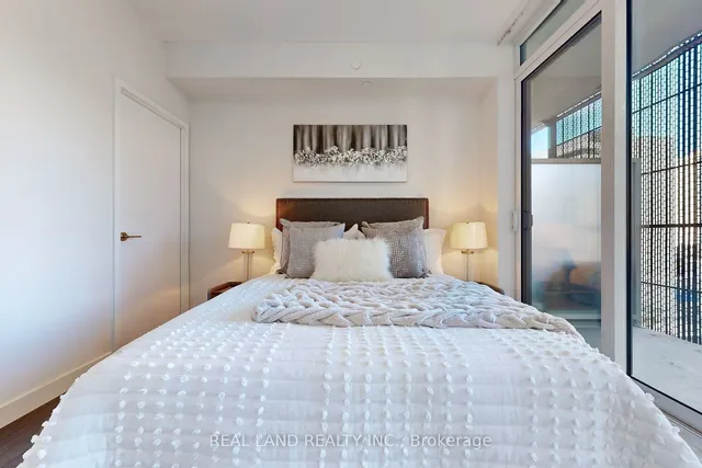 Additional image 20 of 8 Eglinton Ave Unit 608