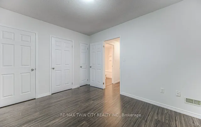 Additional image 16 of 228 Jessica Cres Unit A