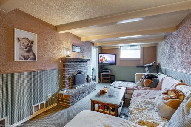 Additional image 22 of 35 Parkland Cres