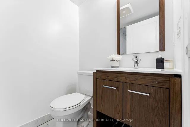 Additional image 24 of 30 Meadowglen Pl Unit 304