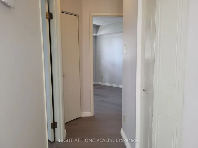 Additional image 13 of 3085 Kingsway Dr Unit 54