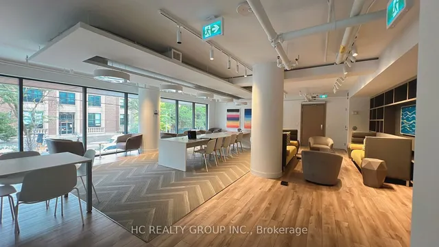 Additional image 10 of 203 College St Unit 404