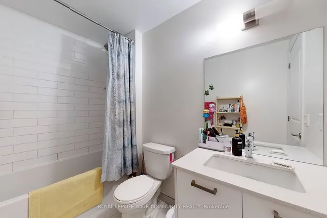 Additional image 17 of 1630 Queen St Unit 502