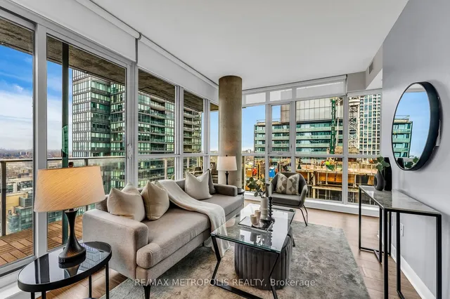 Additional image 9 of 375 King St Unit 3009
