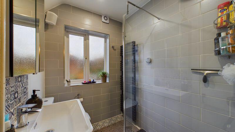 Additional image 12 of 57 Grass Royal