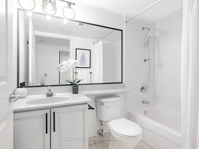 Additional image 14 of 230 Queens Quay Unit 628