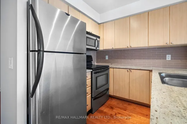 Additional image 17 of 763 Bay St Unit 3011