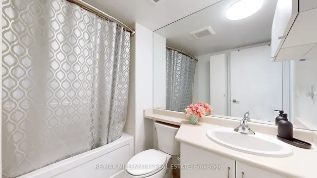 Additional image 12 of 209 Fort York Blvd Unit 473