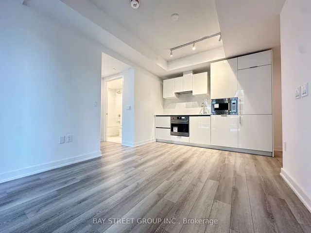 Additional image 14 of 238 Simcoe St Unit 2006