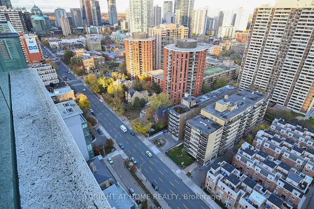 Additional image 25 of 281 Mutual St Unit 2708