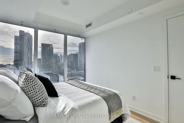 Additional image 14 of 319 Jarvis St Unit 2916