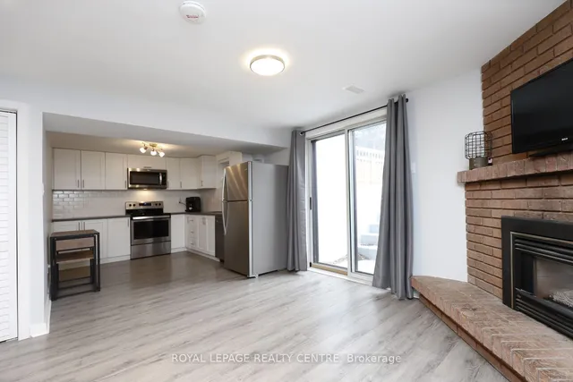 Additional image 27 of 18 Wright St