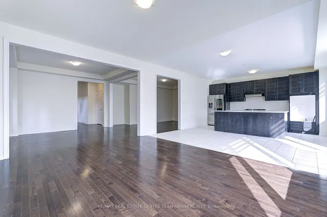 Additional image 13 of 379 Valleyway Dr