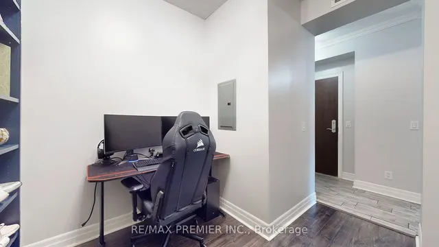 Additional image 22 of 100 John St Unit 1309