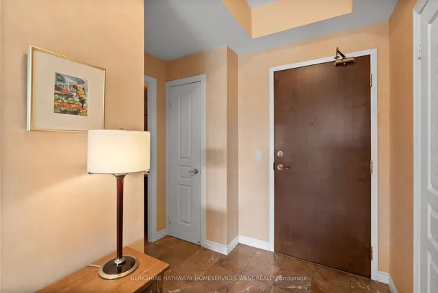 Additional image 2 of 2662 Bloor St Unit 403