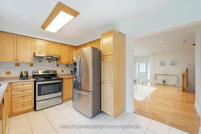 Additional image 12 of 27 Prince Cres