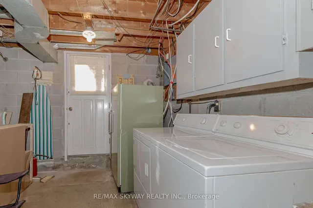 Additional image 36 of 115 Aloma Cres