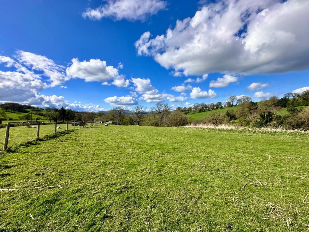 Additional image 35 of Walverden Road, Briercliffe, Burnley