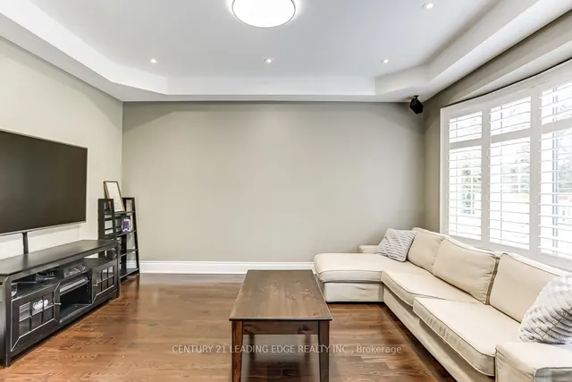 Additional image 8 of 27 Devondale Ave
