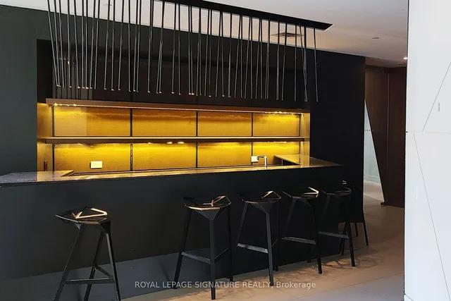 Additional image 27 of 70 Queens Wharf Rd Unit 807