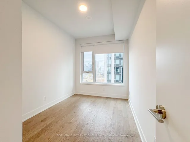 Additional image 19 of 1926 Lake Shore Blvd Unit 2010E