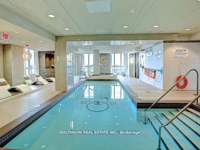 Additional image 38 of 59 Annie Craig Dr Unit PH3604