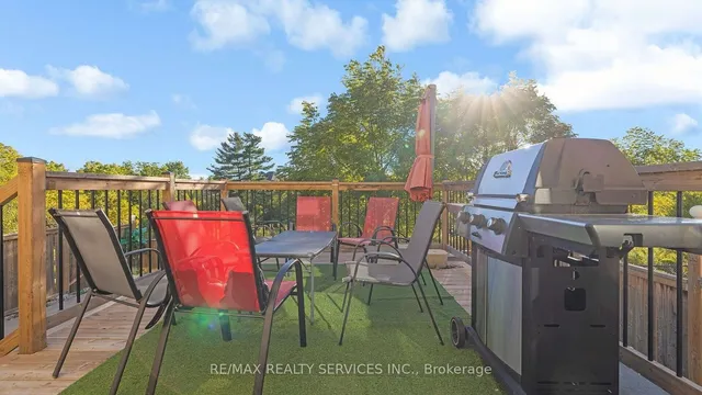 Additional image 36 of 76 Elmcrest Dr