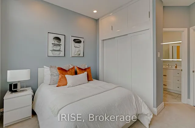 Additional image 17 of 8 Wellesley St Unit Ph1