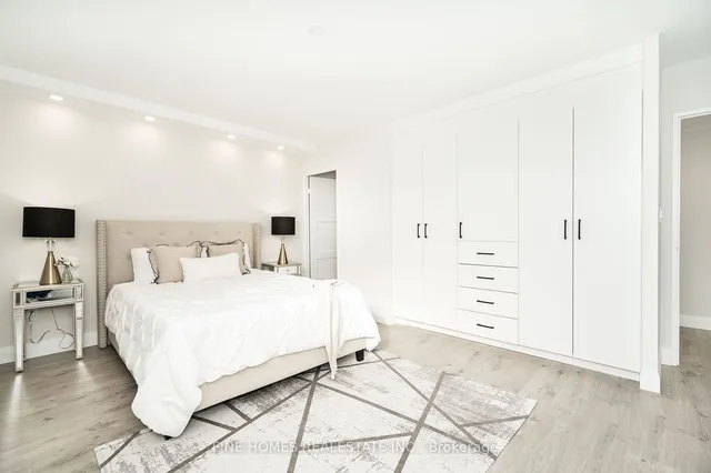 Additional image 20 of 250 Scarlett Rd Unit 1313