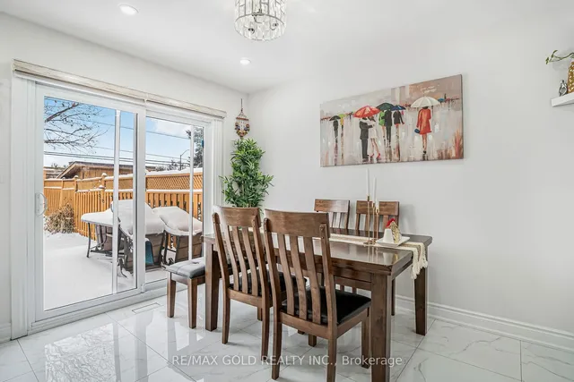 Additional image 17 of 95 Mount Fuji Cres