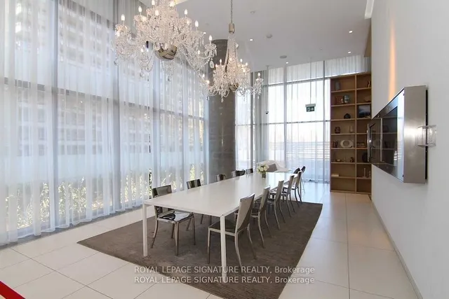 Additional image 17 of 185 Roehampton Ave Unit 303