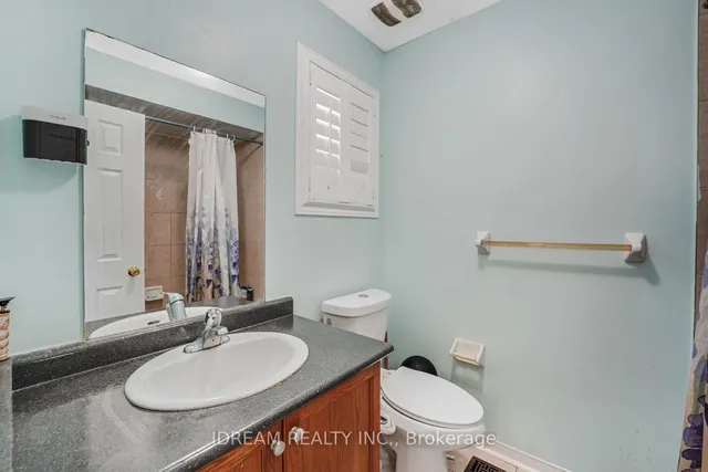 Additional image 22 of 36 Flurry Circ