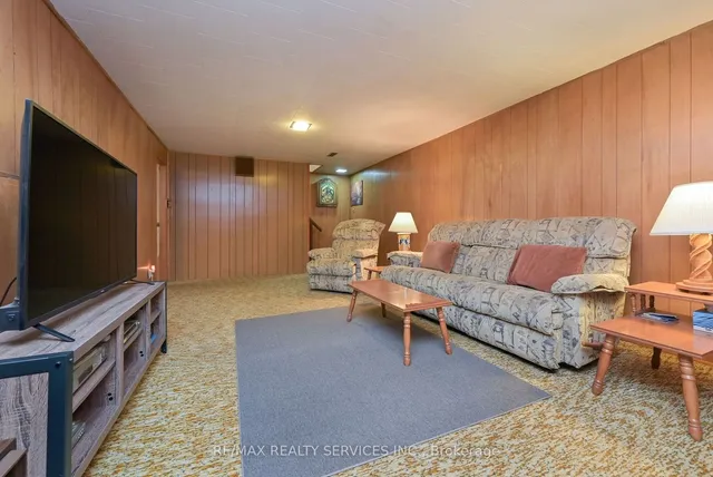 Additional image 32 of 47 Durham Cres