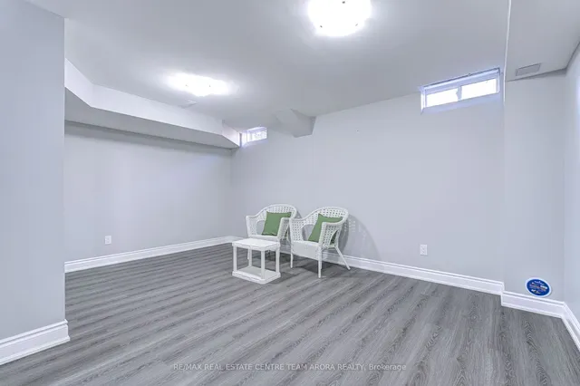 Additional image 23 of 29 Adventura Rd