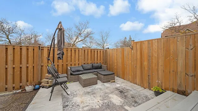 Additional image 2 of 19 Quail Feather Cres