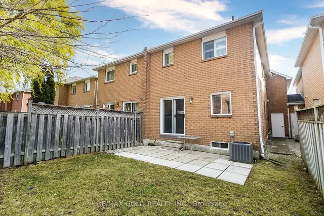 Additional image 40 of 130 Toba Cres