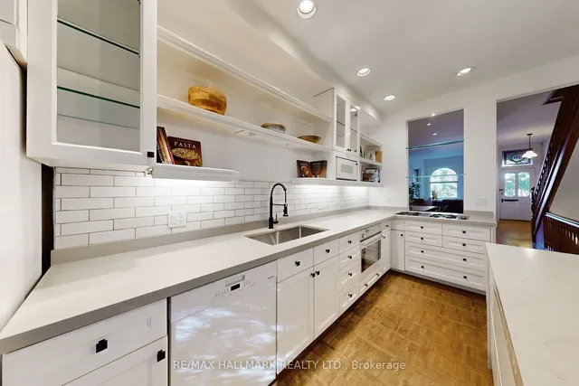 Additional image 14 of 391 Wellesley St