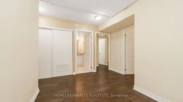 Additional image 19 of 125 George Appleton Way Unit 1004