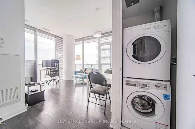 Additional image 8 of 42 Charles St Unit 2908