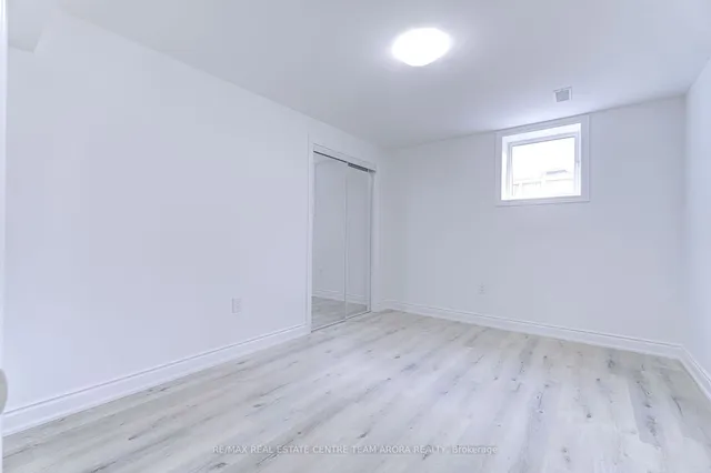 Additional image 36 of 379 Valleyway Dr