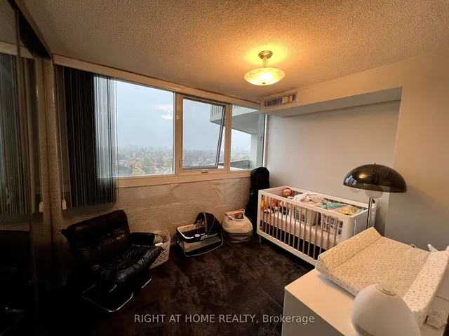 Additional image 13 of 150 Neptune Dr Unit 1204